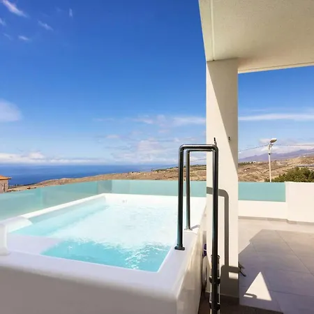Welcoming House With Jacuzzi In Tijoco Bajo Private Pool 度假居 阿德耶